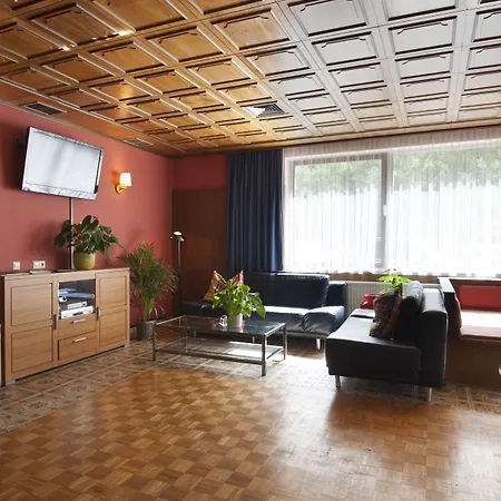 Sportland & Outdoor-center Hotel 2*