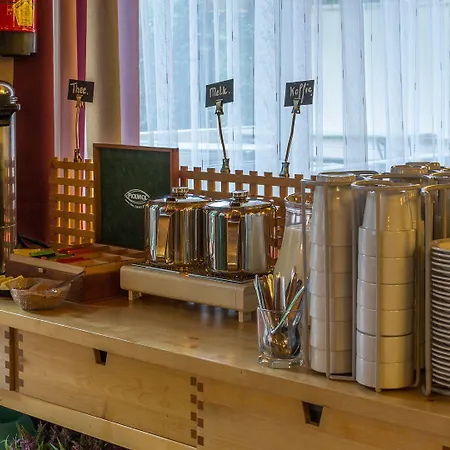 Sportland & Outdoor-center Hotel Huben (Lienz)