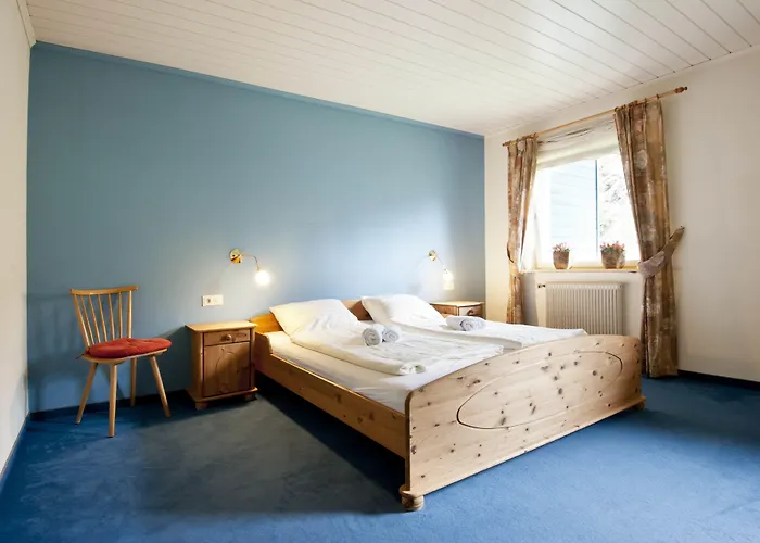 Sportland & Outdoor-center 2*