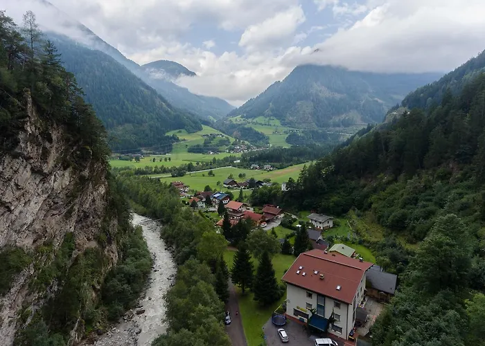 Sportland & Outdoor-center 2* Huben (Lienz)