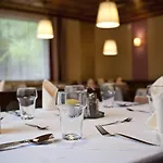 Sportland & Outdoor-center Hotel 2*